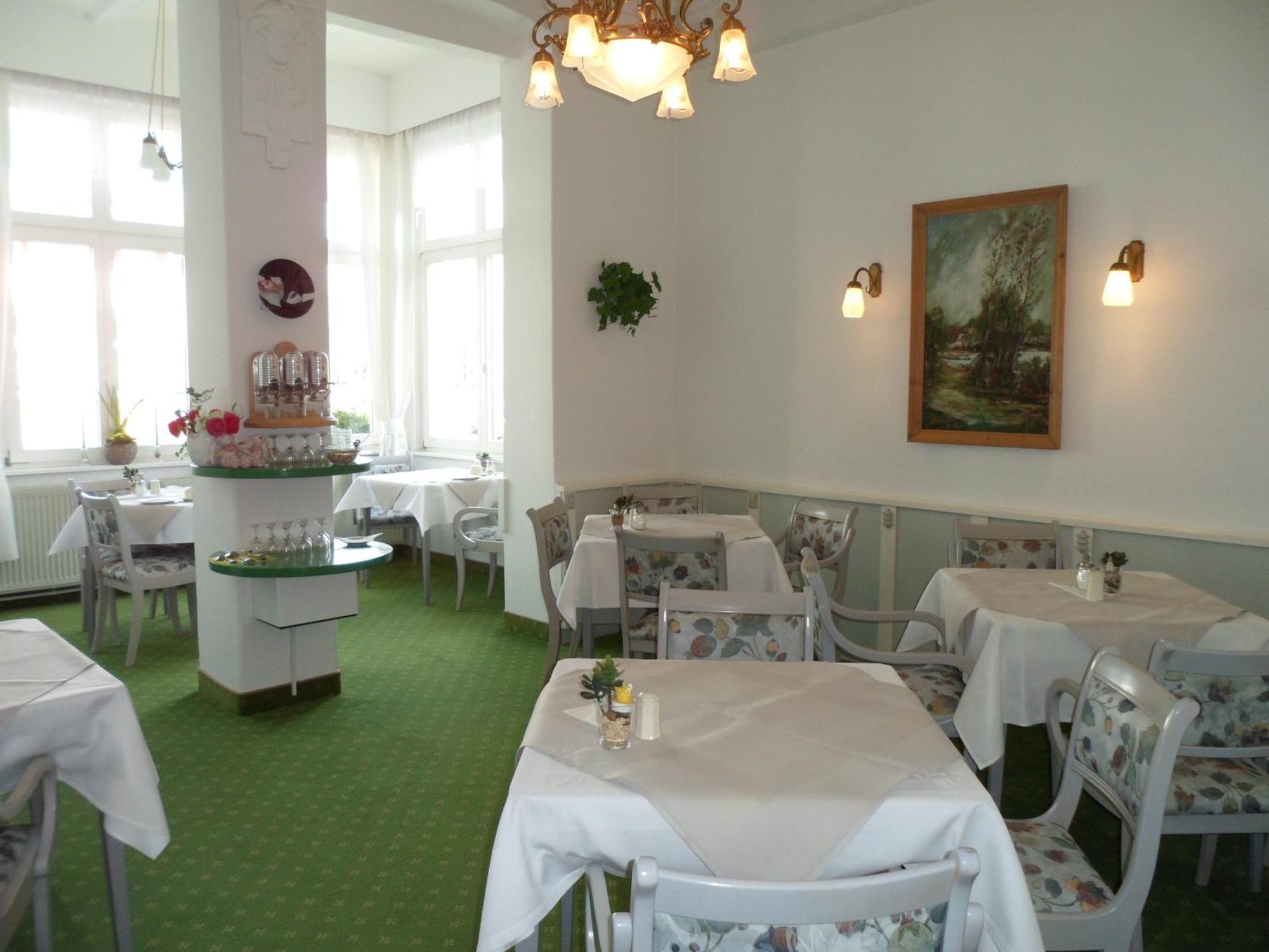 Hotel Schloonsee Garni Seebad Bansin Екстер'єр фото