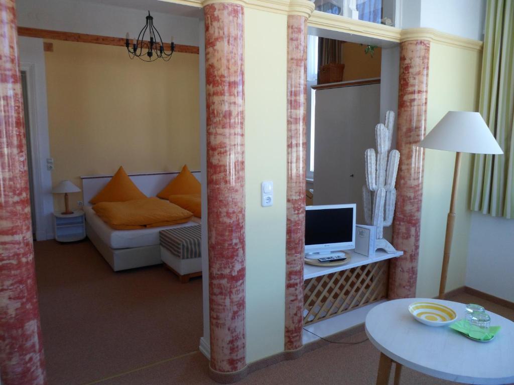 Hotel Schloonsee Garni Seebad Bansin Номер фото