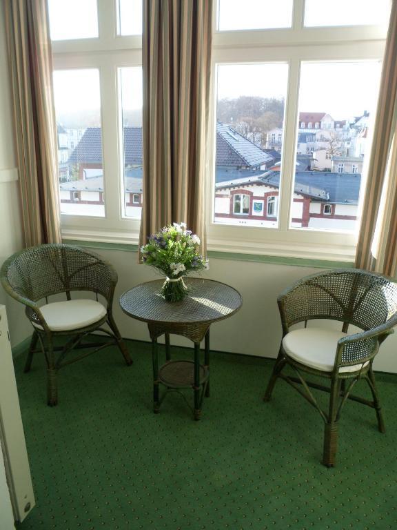 Hotel Schloonsee Garni Seebad Bansin Номер фото